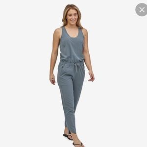 Patagonia onesie: never worn! NWT